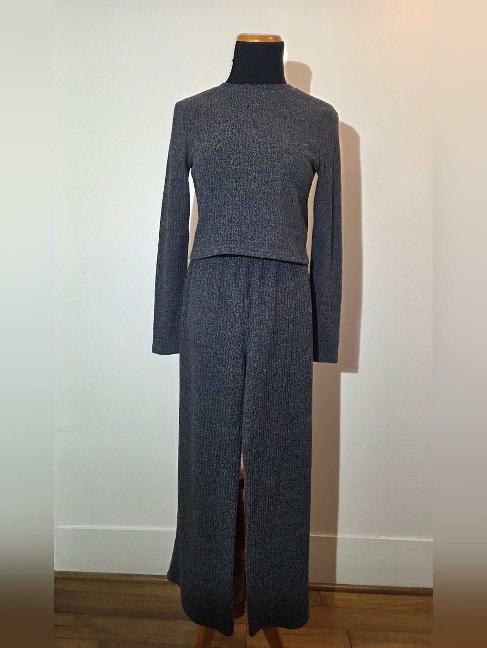 Primark 2 Piece Comfy Set Wide Leg  Pants And Cropped Long Sleeve Top Size 12-13